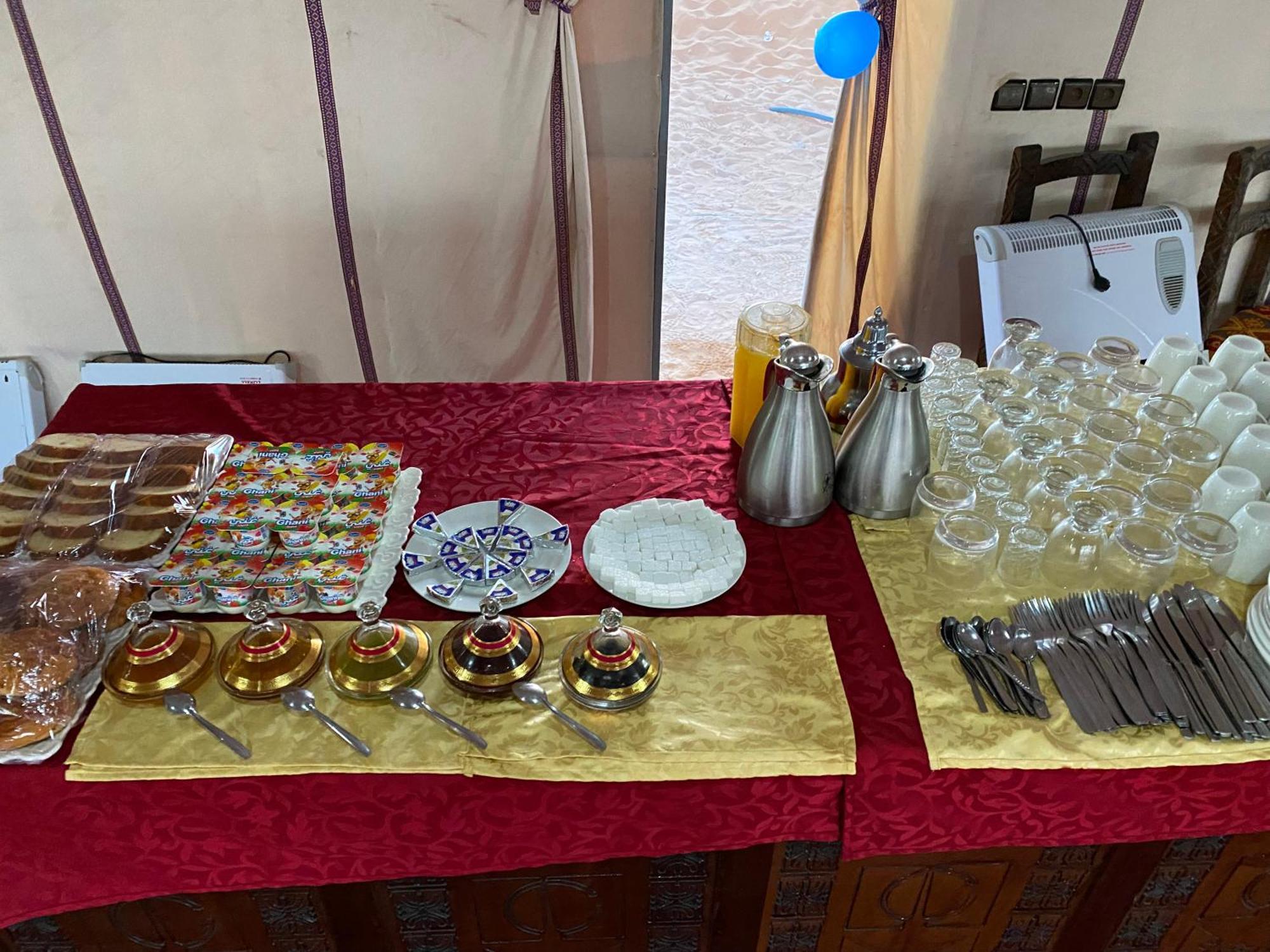 Accommodation Le Touareg Merzouga Ngoại thất bức ảnh